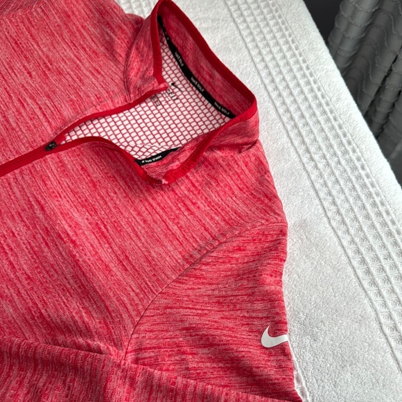 Nike Red Quarter-Zip Sweatshirt - Picture 5 of 7